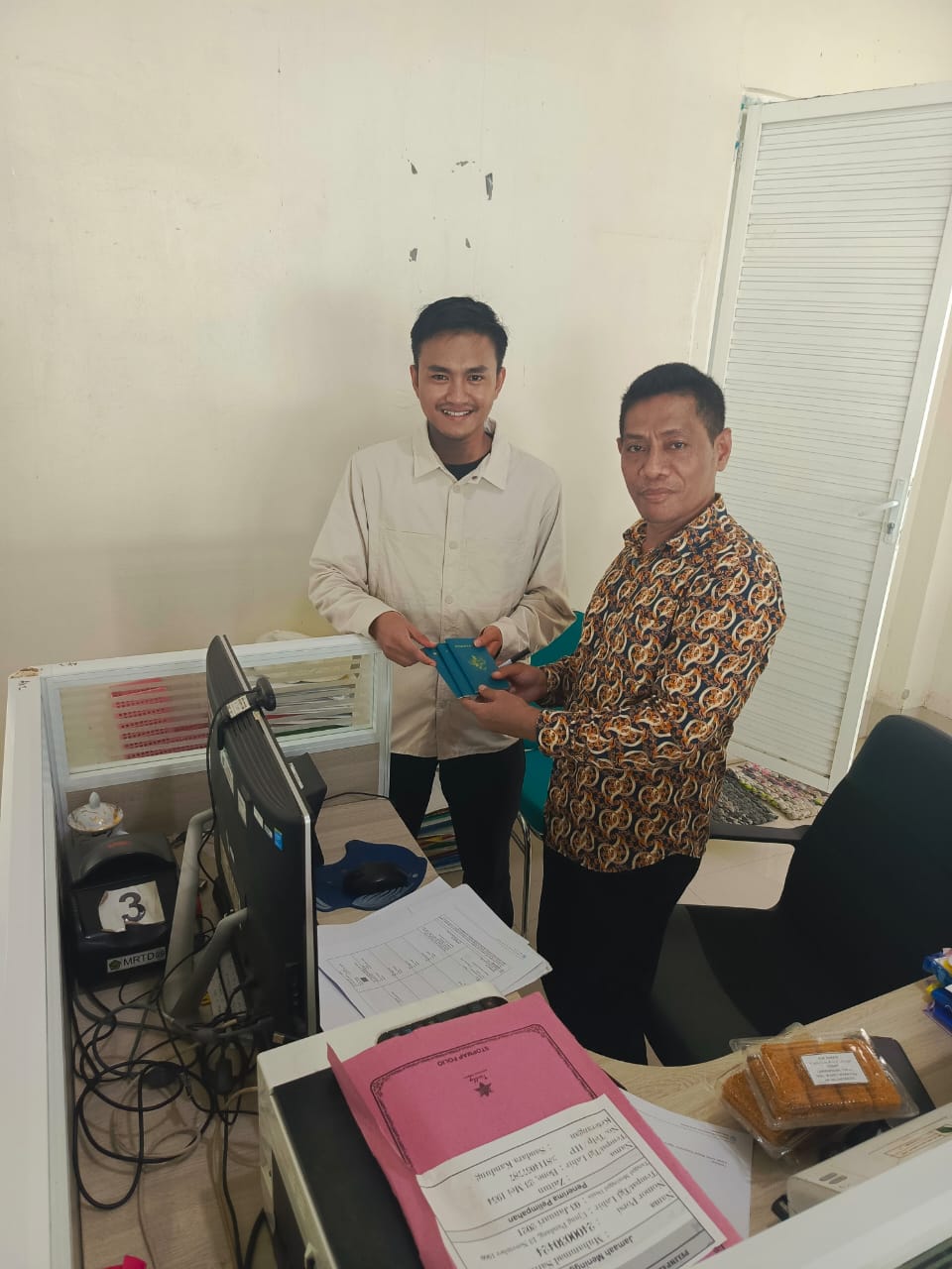 Foto serah terima