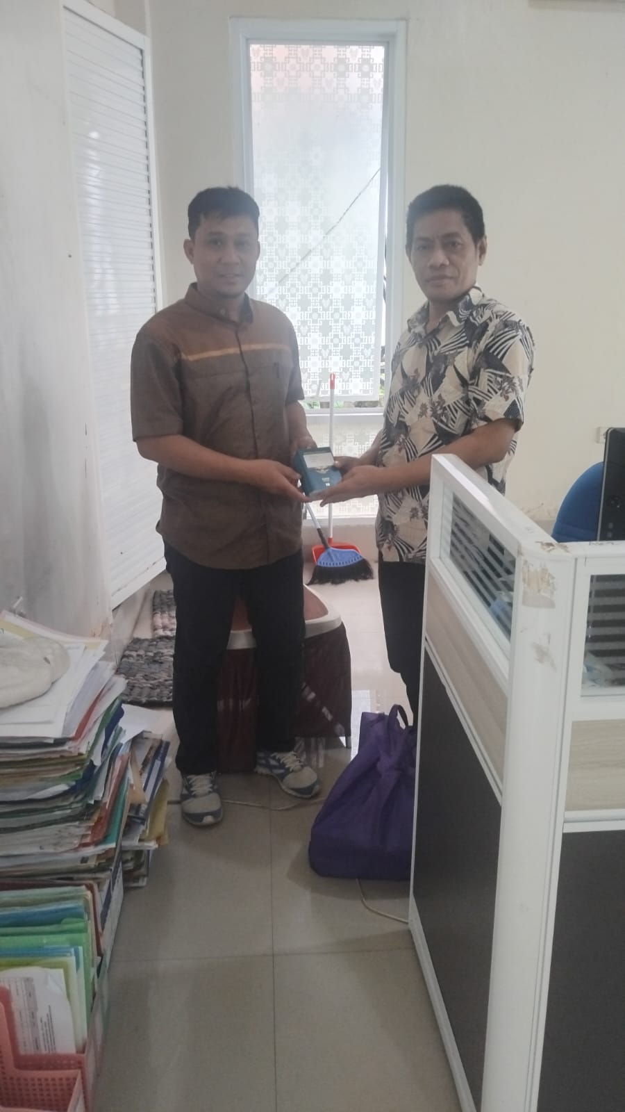 Foto serah terima